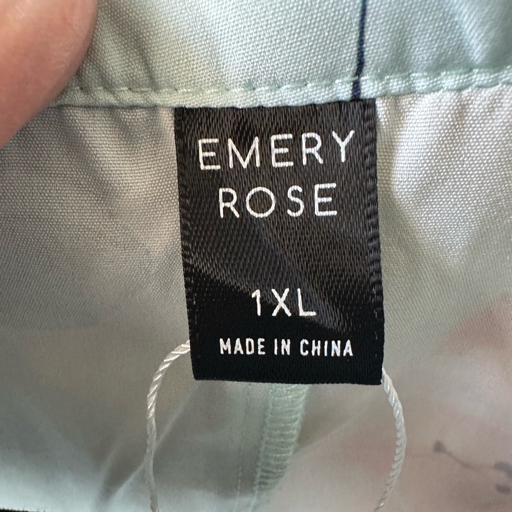 🌸 Emery Rose Floral Mock Neck Blouse 1XL Pastel Blue Pink Short Sleeve Top - Picture 4 of 10